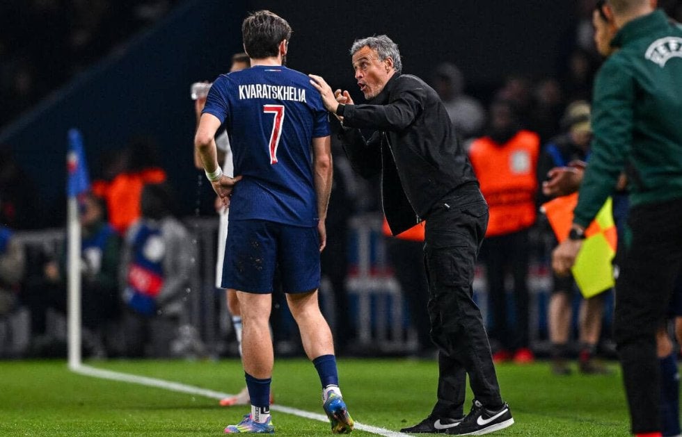 先発抜擢に応えた19歳ドゥエの活躍を喜ぶルイス・エンリケ監督｢レンヌから彼を獲得したのは正しい決断だった｣