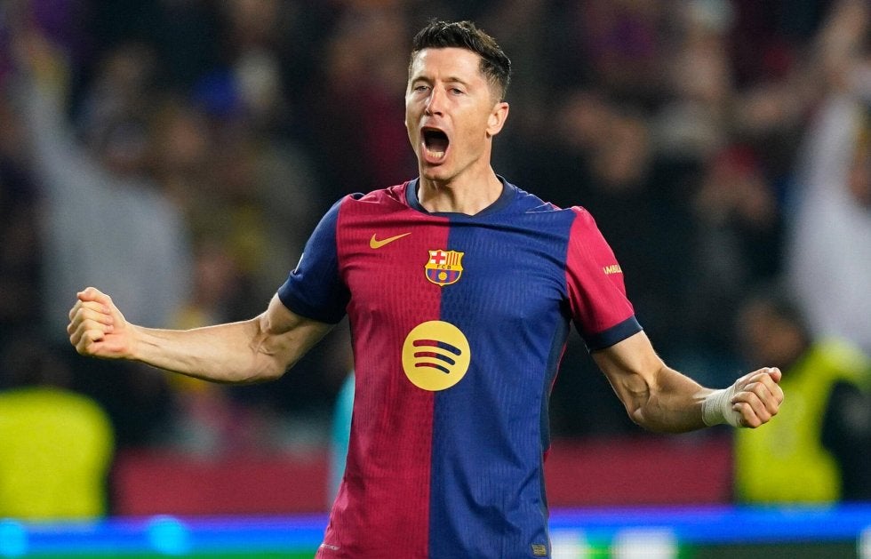 古巣ドルトムント相手にも2ゴール、レヴァンドフスキがCLで偉業達成！ 3チームでシーズン2桁ゴール達成、さらにC・ロナウド超えも