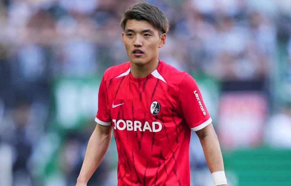 ユキ エポック社 2023 サッカー日本代表 GEM16 堂安律 1シリ！ ユキ様専用 エポック社 2023 サッカー日本代表 GEM16 堂安律 1