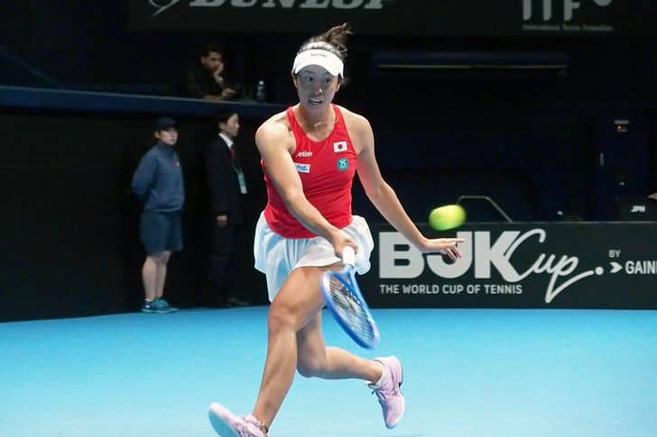 柴原瑛菜、2時間45分の激闘も実らずカナダの18歳にフルセットで敗戦。ファイナル進出へ日本はあとがなくなる[女子国別対抗戦BJK杯]