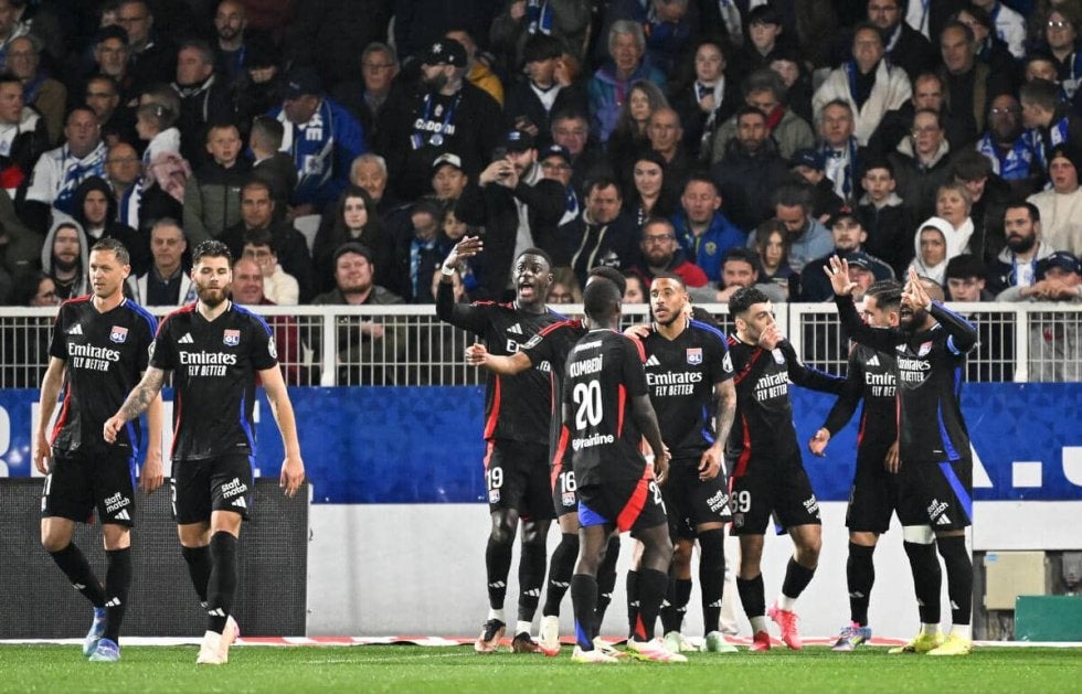 オナイウ阿道スタメンのオセール、ELユナイテッド戦狭間のリヨンに後半の3失点で敗戦【リーグ・アン】