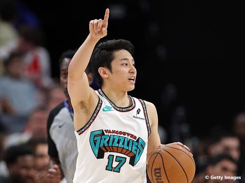 河村勇輝 選手★ボブルヘッド Amazon.co.jp: 河村勇輝 ボブルヘッド フィギュア #5 ビーコル