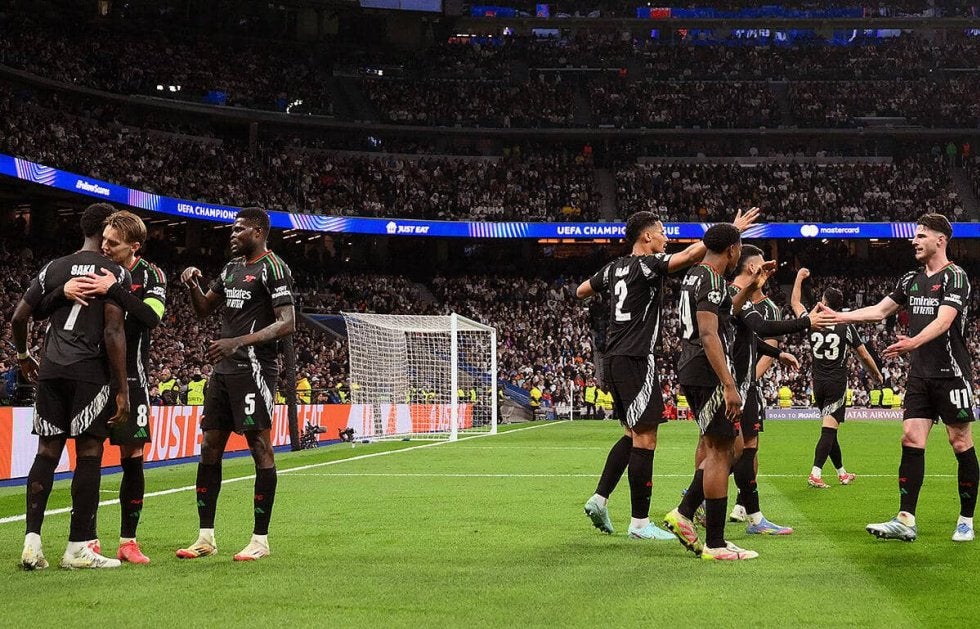arsenal 06-07 ウォルコット アウェイユニフォーム arsenal 06-07 ウォルコット アウェイユニフォーム
