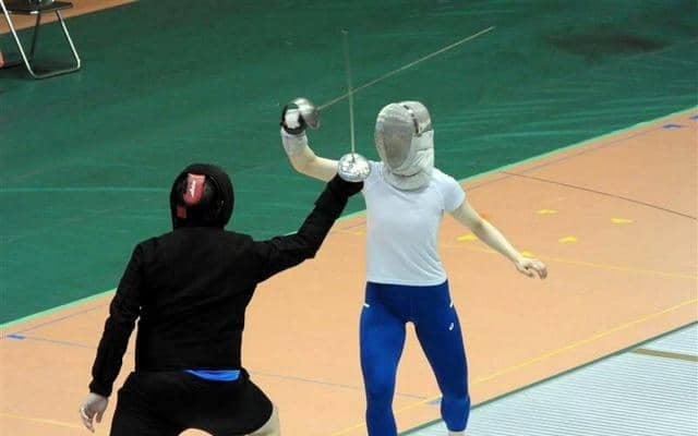 フェンシングサーブル日本代表が大分市で合宿　地元出身の江村選手も