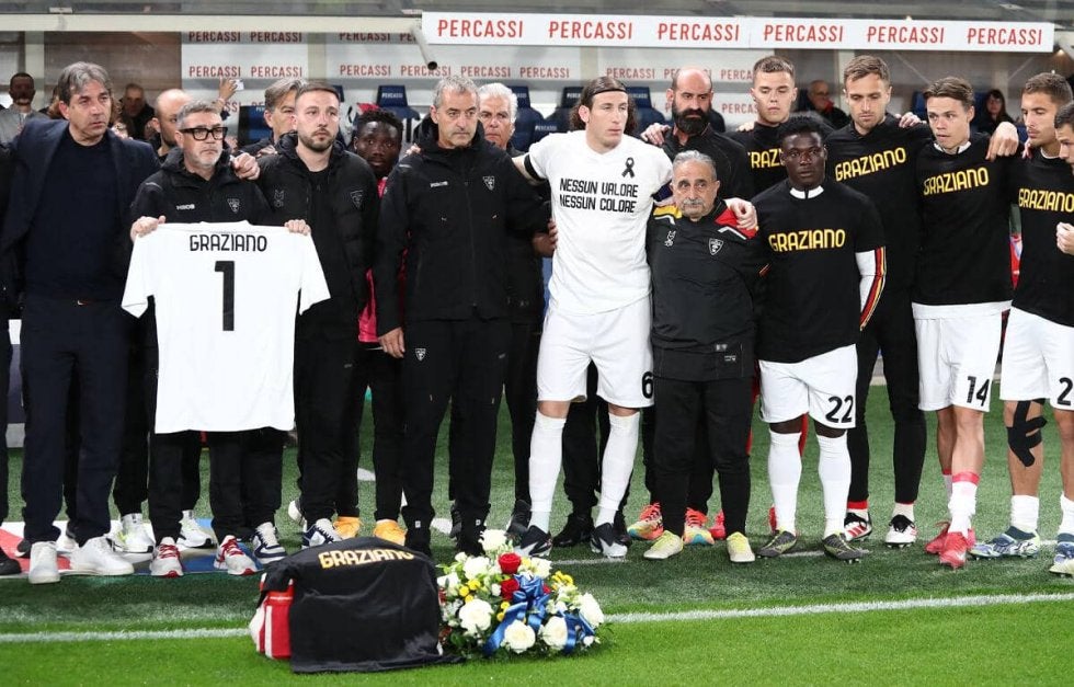 レッチェが延期試合の決定に猛抗議