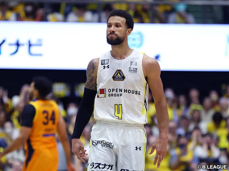 群馬を支えるトレイ・ジョーンズ