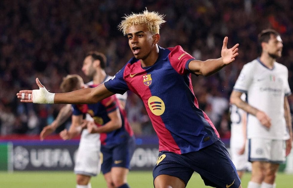 ヤマルのゴラッソにダンフリースのドッピエッタ、ド派手な打ち合いは3-3ドローで決着は2ndレグへ【CL】