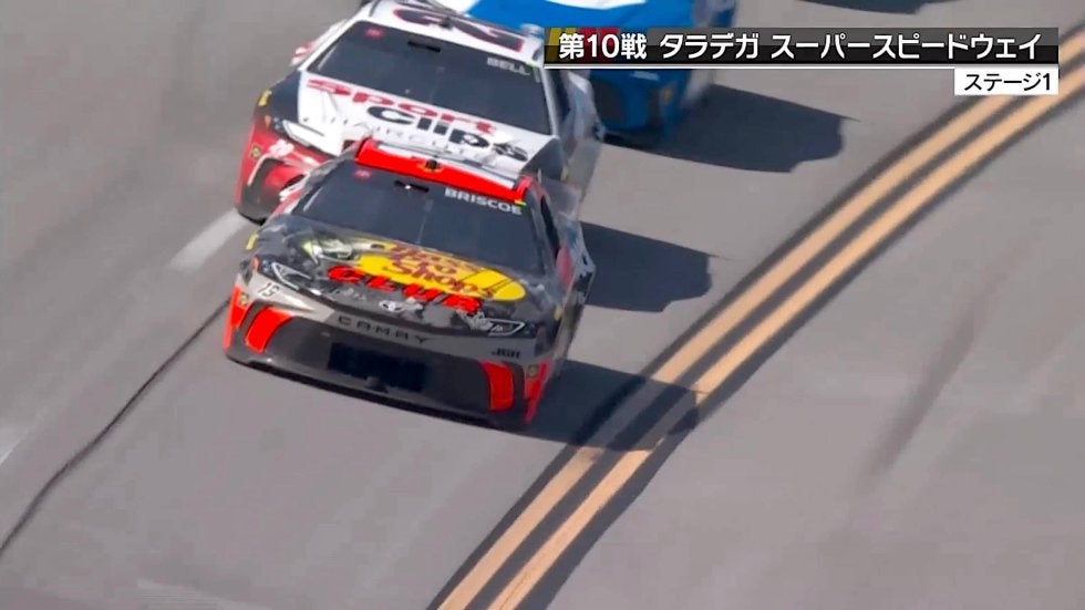 米熱狂レースで“トヨタ列車”の異例光景…1位→6位を一時独占 「カムリ6台」「燃費諦めた」注目殺到