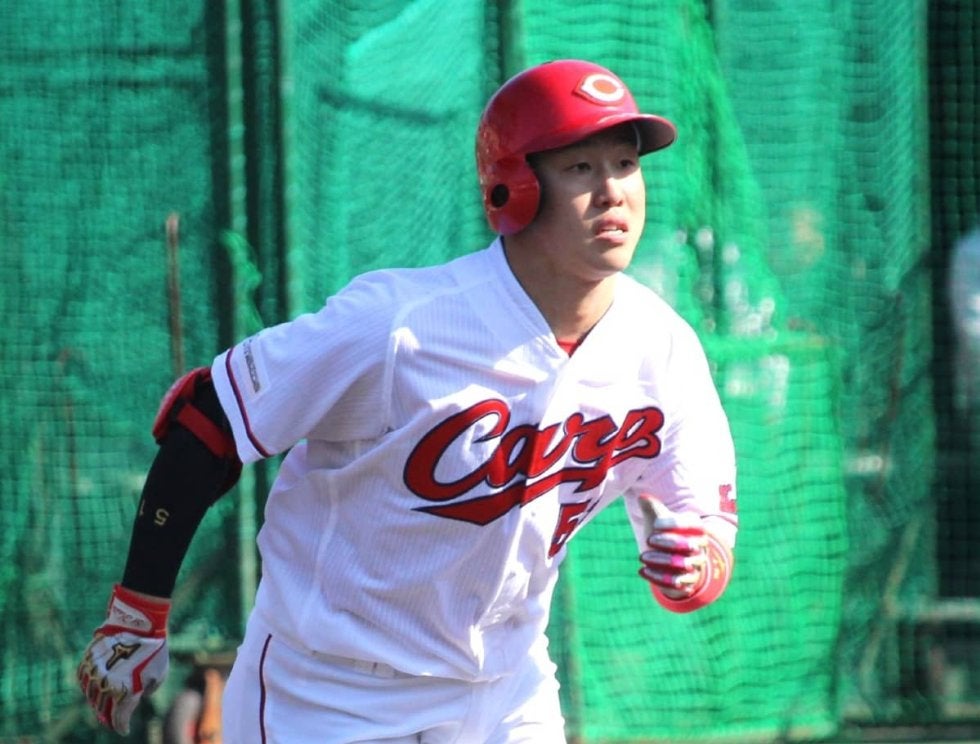 広島・小園が今季２度目のスタメン落ち、昨年三塁手でレギュラーもドラ1・佐々木の活躍で出場機会はどうなる？