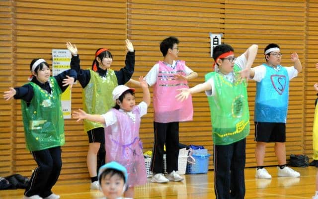 デフリンピック出場の先輩にエール　聴覚支援学校で運動会