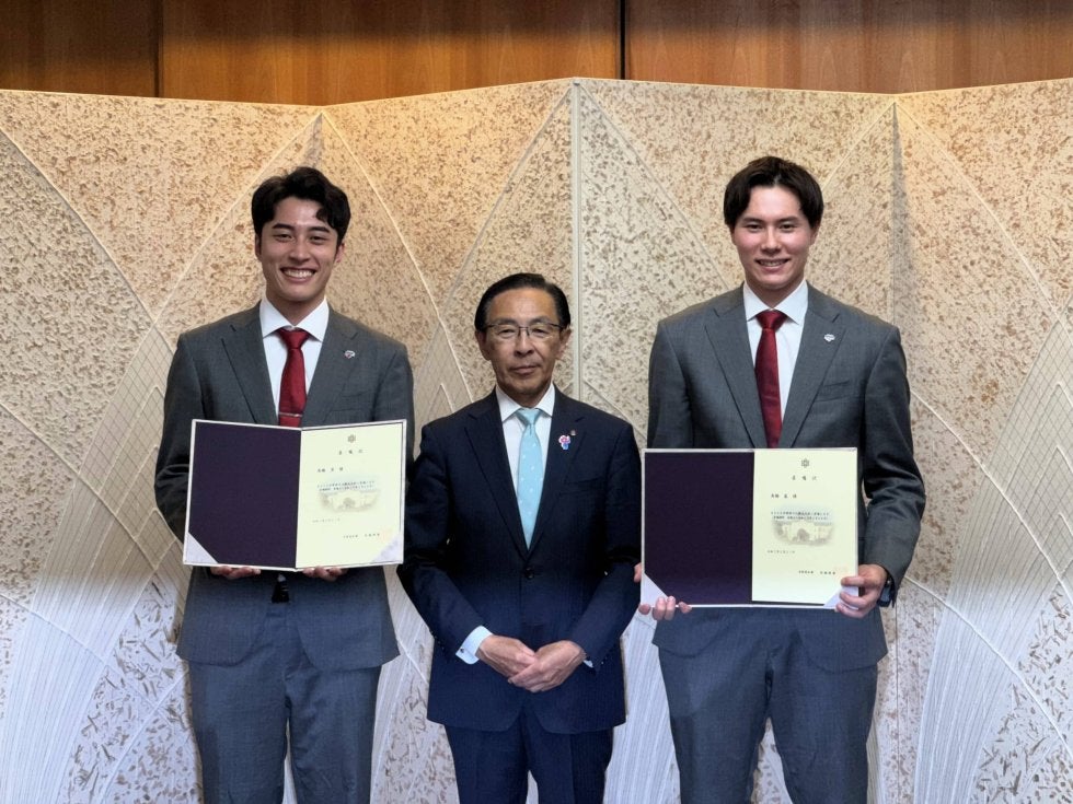 髙橋塁と藍が京都府文化観光大使に就任