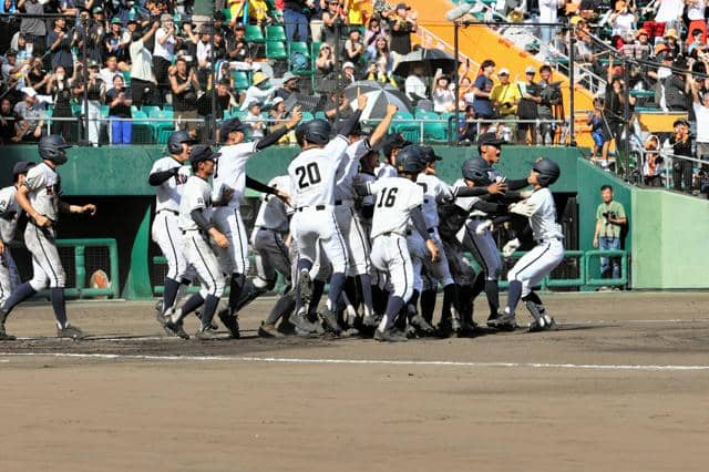 地方大会全試合を無料ライブ配信