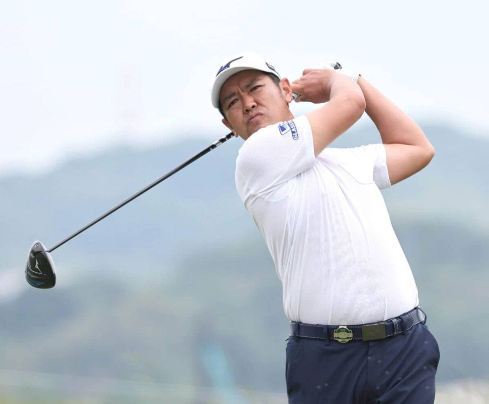 ミズノOP 武藤俊憲が6アンダーでトップ