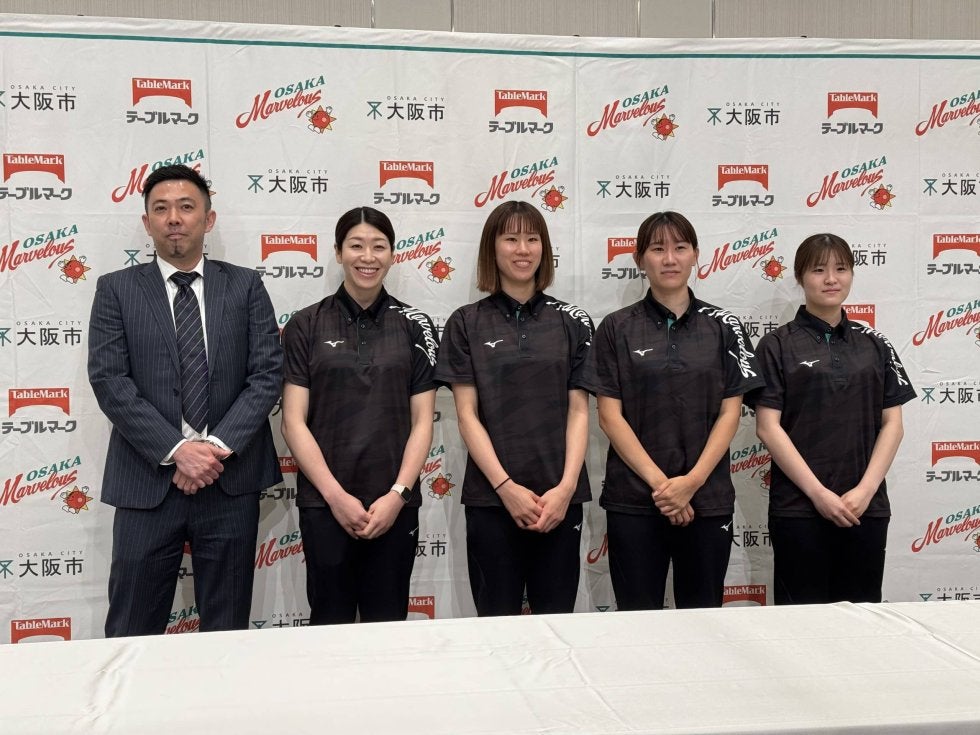 SVリーグ初代女王の大阪が祝賀会開催