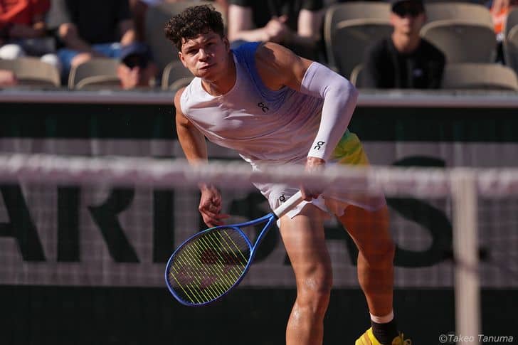 シェルトン、勢いある予選勝者に快勝で全仏OP初の4回戦へ「3セットで