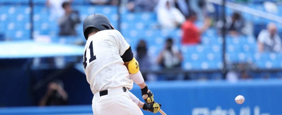 【大学選手権】東北福祉大、優勝した18年以来の４強　小島慎也の中越え弾など３発11安打快勝