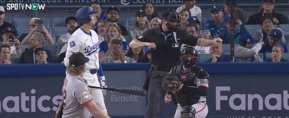 「ノー！」大谷翔平、思わず“叫ぶ” 敵軍エースの決め球に感情露わ…自信を持って見送るも判定はストライク
