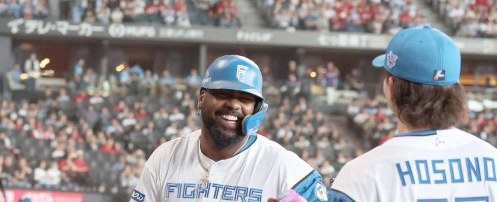 【日本ハム】北広島での広島戦連敗４で止めた　野村佑希、レイエス、郡司裕也３発共演