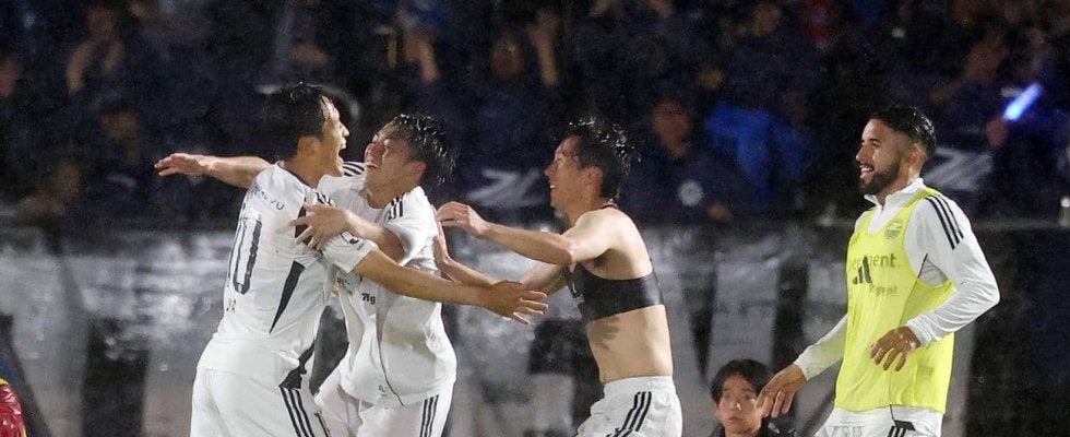 【町田】ナ・サンホＶ弾で３試合ぶり白星「前線から守備をしてくれた　逆転は大きい」黒田監督