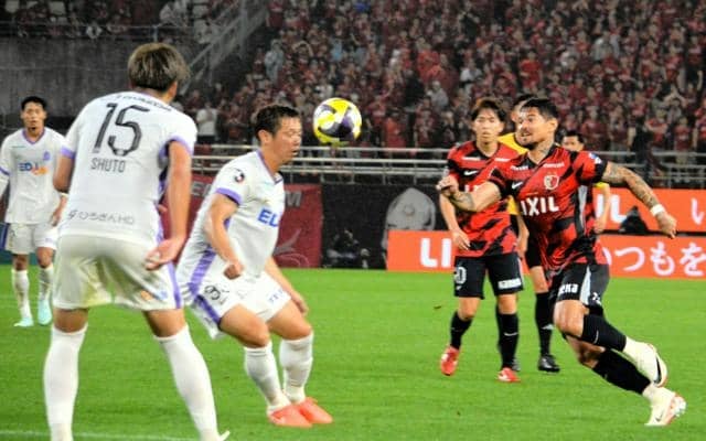 9季ぶりのタイトル奪還へ　首位折り返しJ1鹿島が執念のドロー
