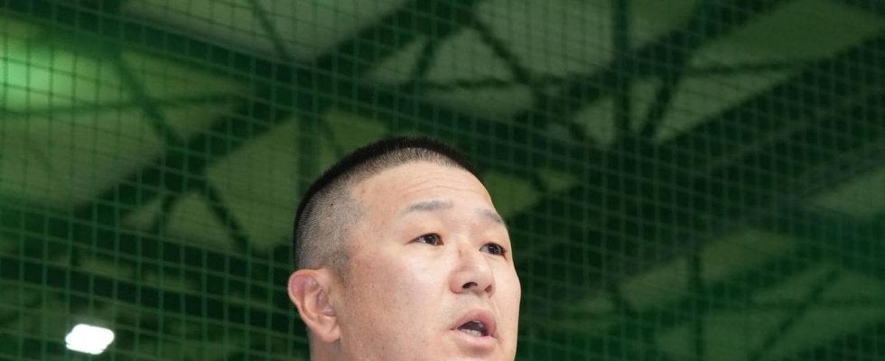 【中日】オンラインカジノ利用で謹慎の小山２軍投手コーチが謝罪会見「申し訳ありませんでした」