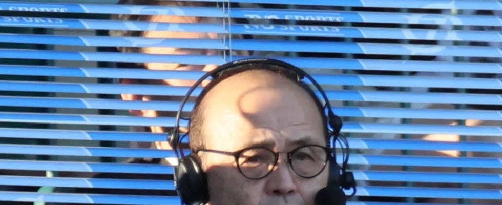 【阪神】岡田顧問、森下の死球の原因は「ヒットが出てないから見送る余裕がない」と分析