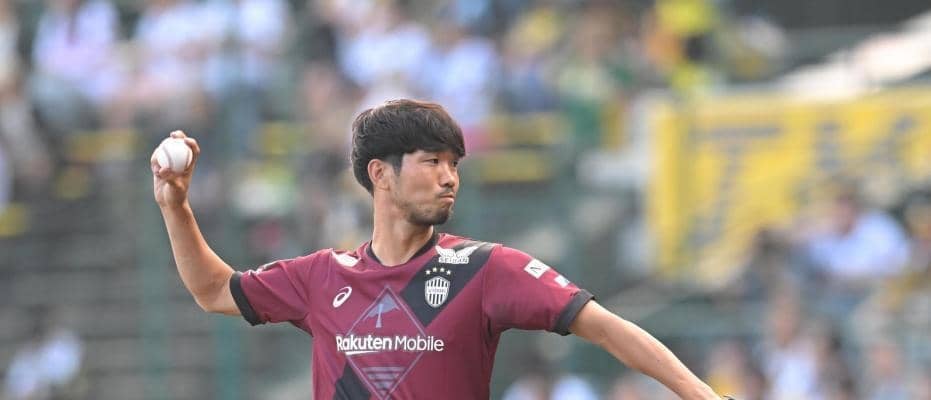 ヴィッセル神戸の岩波が始球式でノーバン投球「阪神の応援にもよく来てる」と感激　打席には球団ＯＢの狩野氏