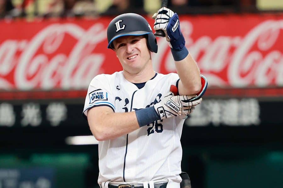 西武 ネビンと来季からの2年契約発表