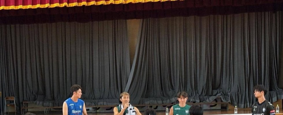 【Ｇ大阪】倉田秋、課題克服は「周りの意見も聞いて」と助言　ふれあい活動で小学校訪問
