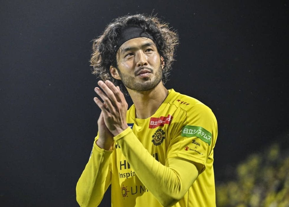 これはもう革命｣J1柏“夏季限定ユニ”にファン興奮！｢こっちの方が