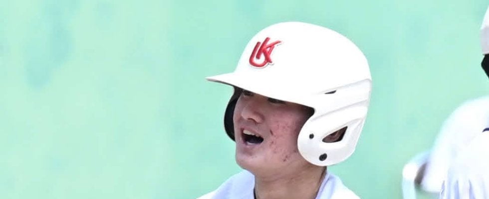 【高校野球】浮羽工の倉富昊が負傷交代　酷暑で足つったか…２安打の活躍も担架で運ばれる／福岡