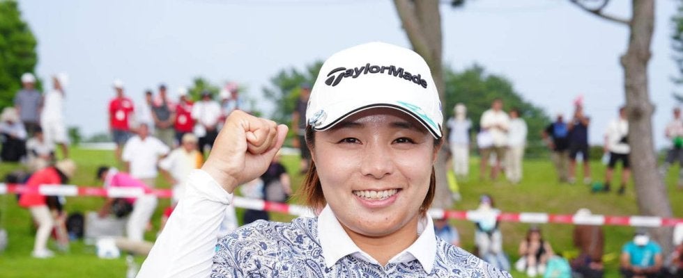 永峰咲希、木戸愛とのプレーオフ制し優勝　１打差３位に前週Ｖ佐久間朱莉と金沢志奈