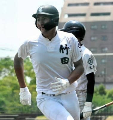 公式戦初本塁打が大会第1号　竹田・秋好選手「センター返しを意識」