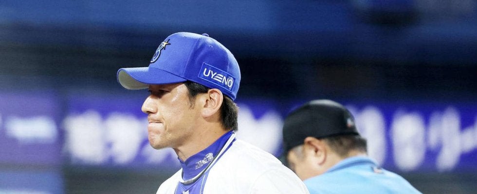 【DeNA】三浦監督異例の円陣ゲキ、盛り塩も打線沈黙…３試合わずか２得点で３連敗、首位と8.5差