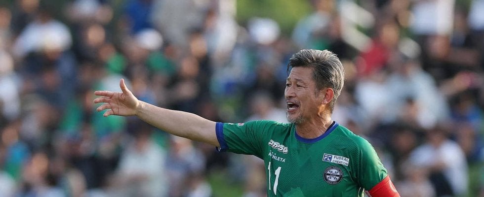 【JFL】鈴鹿FWカズ最年長58歳130日で先発「続けられるなら還暦と言わず、ずっと」