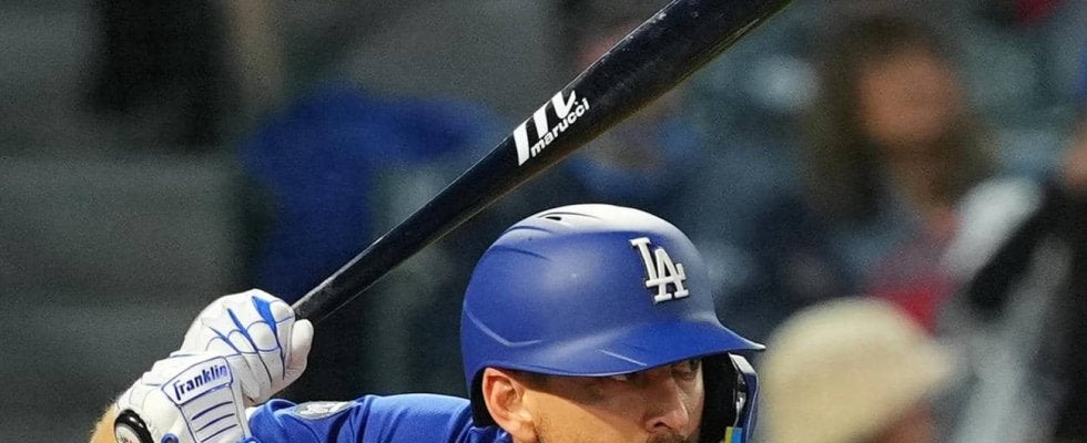 ドジャース自由契約バーンズ妻、長男ロイズ君とカーショー愛息らの友情公開　所属先は変われど…