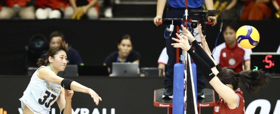 【バレー】初スタメン秋本美空が躍動　土壇場で追いつかれるも27-25でセットカウント連取