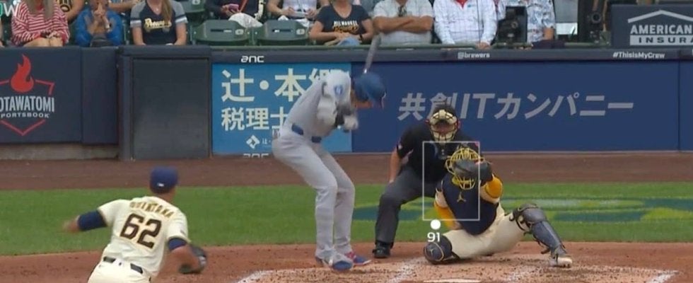 何が起きた？ 大谷翔平の打席で“敵将ブチギレ！”「そら怒る」「マジか」 相手投手に異変… 球場がざわつく“まさかの展開”