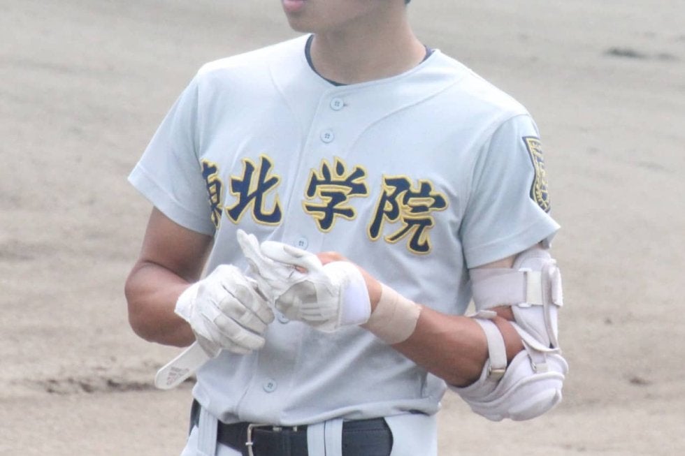 レア 東北 高校 野球部 グランドコート Vジャン 甲子園 高校野球 宮城県 4年ぶり夏の甲子園へ初戦コールド勝利！東北学院、仙台一らが