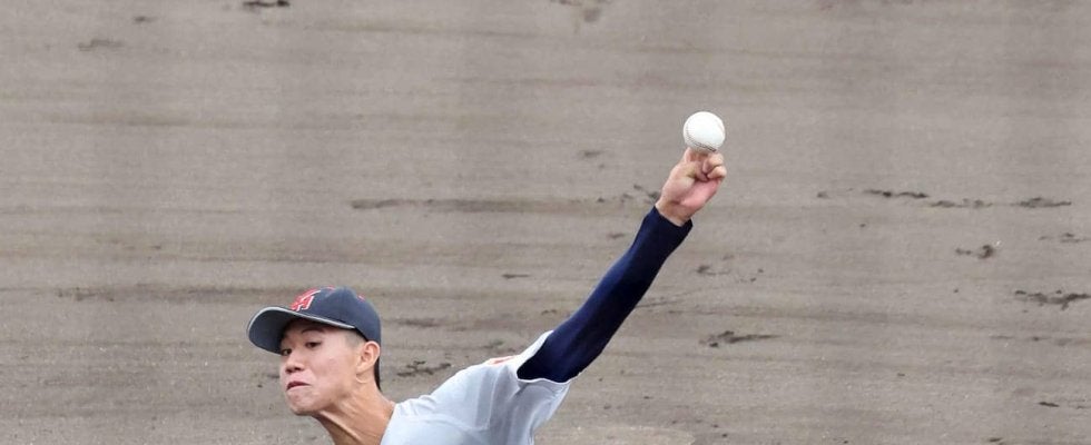 【高校野球】横浜に「鬼平」級の新星誕生！１年生左腕・小林鉄三郎が４回７K　春夏連覇へ好発進