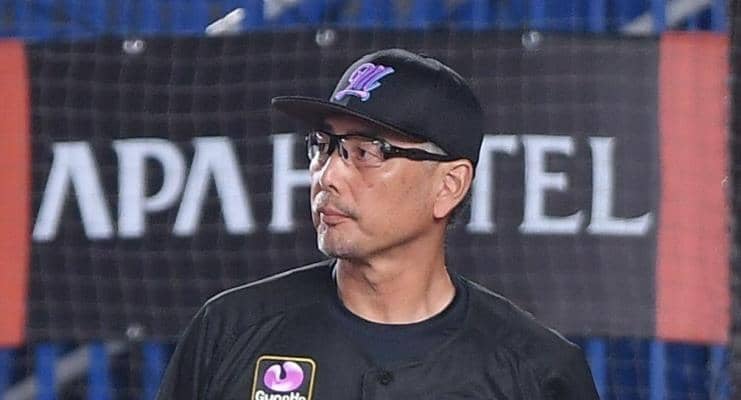 ロッテ　西武・外崎がファンブルした打球が三塁塁審に当たってサヨナラならず