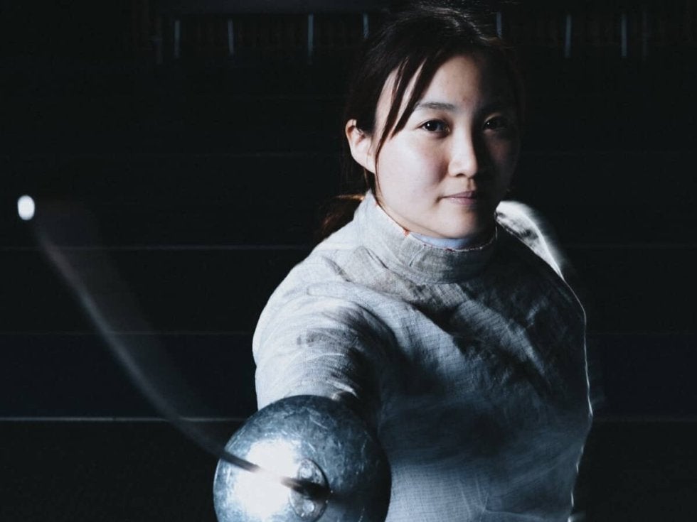 キャリア１年半で日本一になったフェンシング尾﨑世梨が、文武両道を実践した学生時代を振り返る