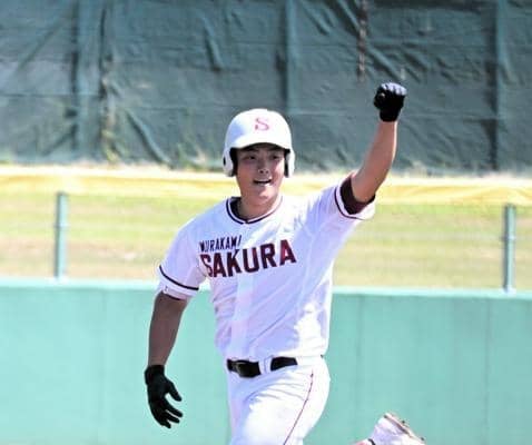 満塁本塁打に三塁打と大活躍　村上桜ケ丘・渡辺勇陽投手
