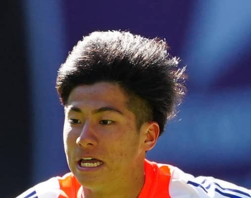【鳥栖】今季初３連勝でついに４位浮上、初ゴールが決勝点の高校３年・新川志音「まじで最高！」