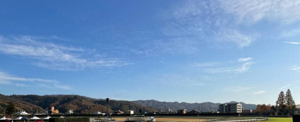 【七夕賞】コスモフリーゲンが大接戦を制する