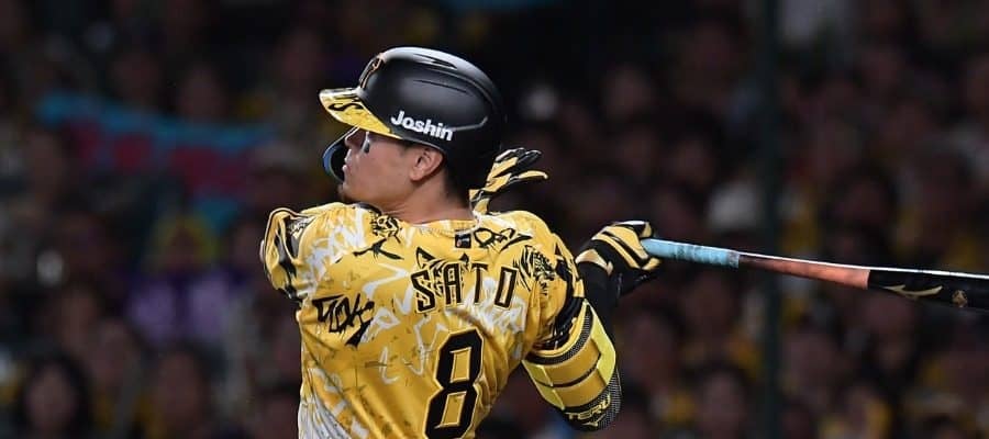 佐藤輝明、規格外の弾道に「ただのバケモン」　“確信弾”にファン騒然「浜風関係ねぇ」
