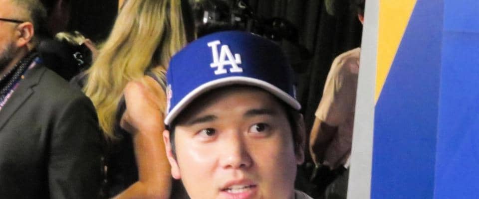 大谷翔平　前日練習で周囲に人だかり　他球団選手と交流「新しい発見だと思います」山本由伸は隣に寄り添う