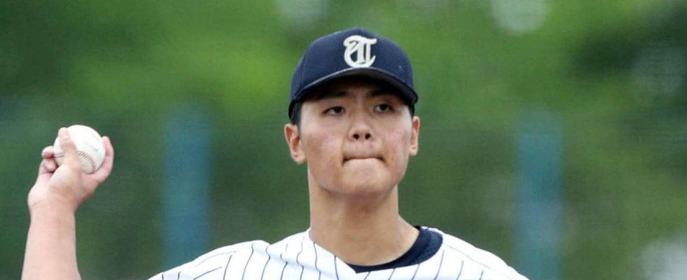 【高校野球】東北の最速147キロ右腕・川原輝陽が好投　サイド転向で念願の背番号「１」／宮城