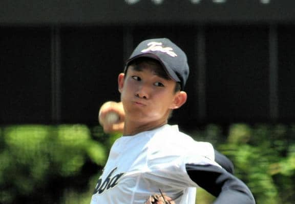 シード校の鳥羽、福井優心投手が完投　高校野球・京都大会3回戦