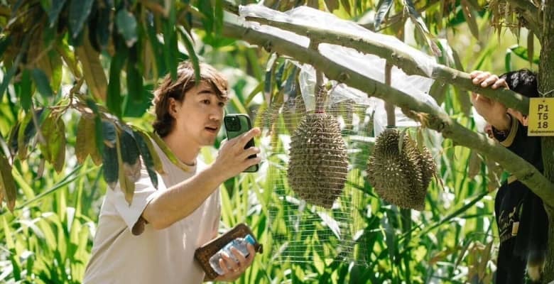 サッカー元日本代表・坂井達弥さんがドリアン栽培？タイで歩む異色のセカンドキャリア